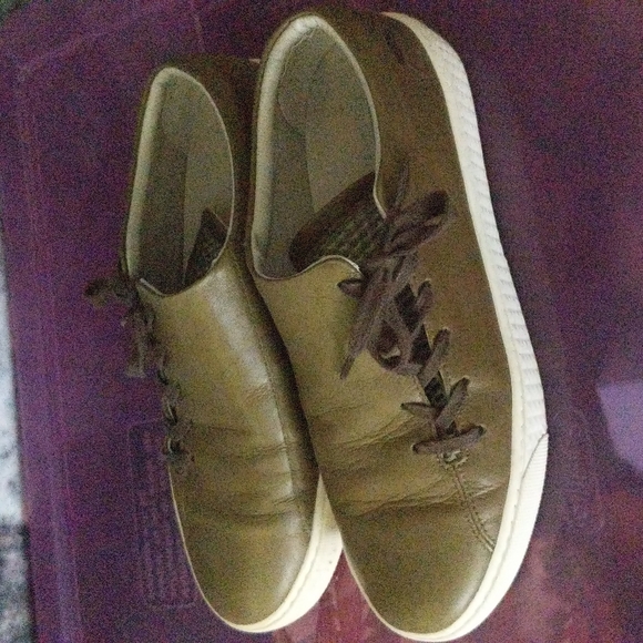 CLOUD Footwear Shoes - CLOUD FOOTWEAR Slip-on Sneaker Genuine Leather Green Sz 7.5 / 38